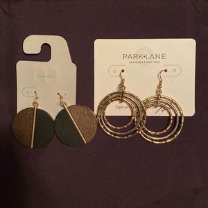 Two sets earrings NEW